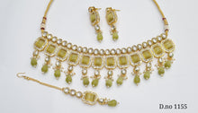 Load image into Gallery viewer, Kundan Necklace Set (7)