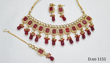 Load image into Gallery viewer, Kundan Necklace Set (7)