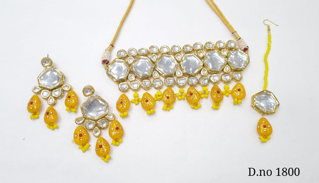 Kundan Choker Set (10)