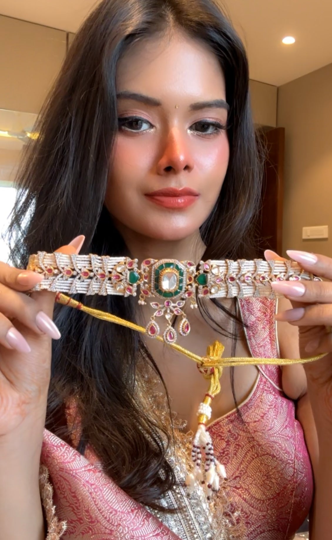 Regal Kundan Necklace Set 05898