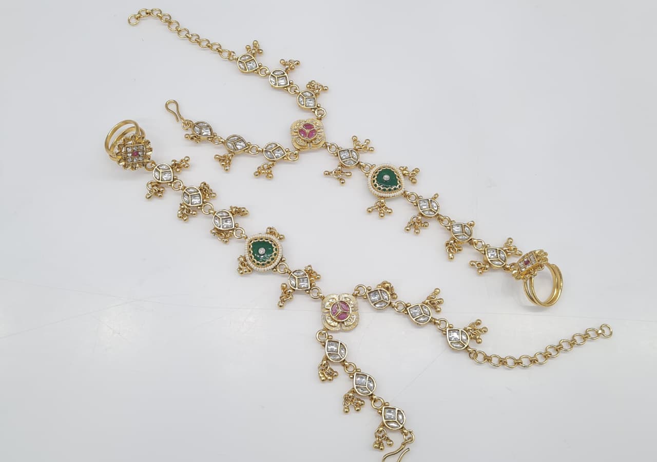 Anshika Handset 06023 - KRISHNA'S SWETA JEWELLERY