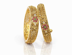 Antique Bangles 04682 - KRISHNA'S SWETA JEWELLERY