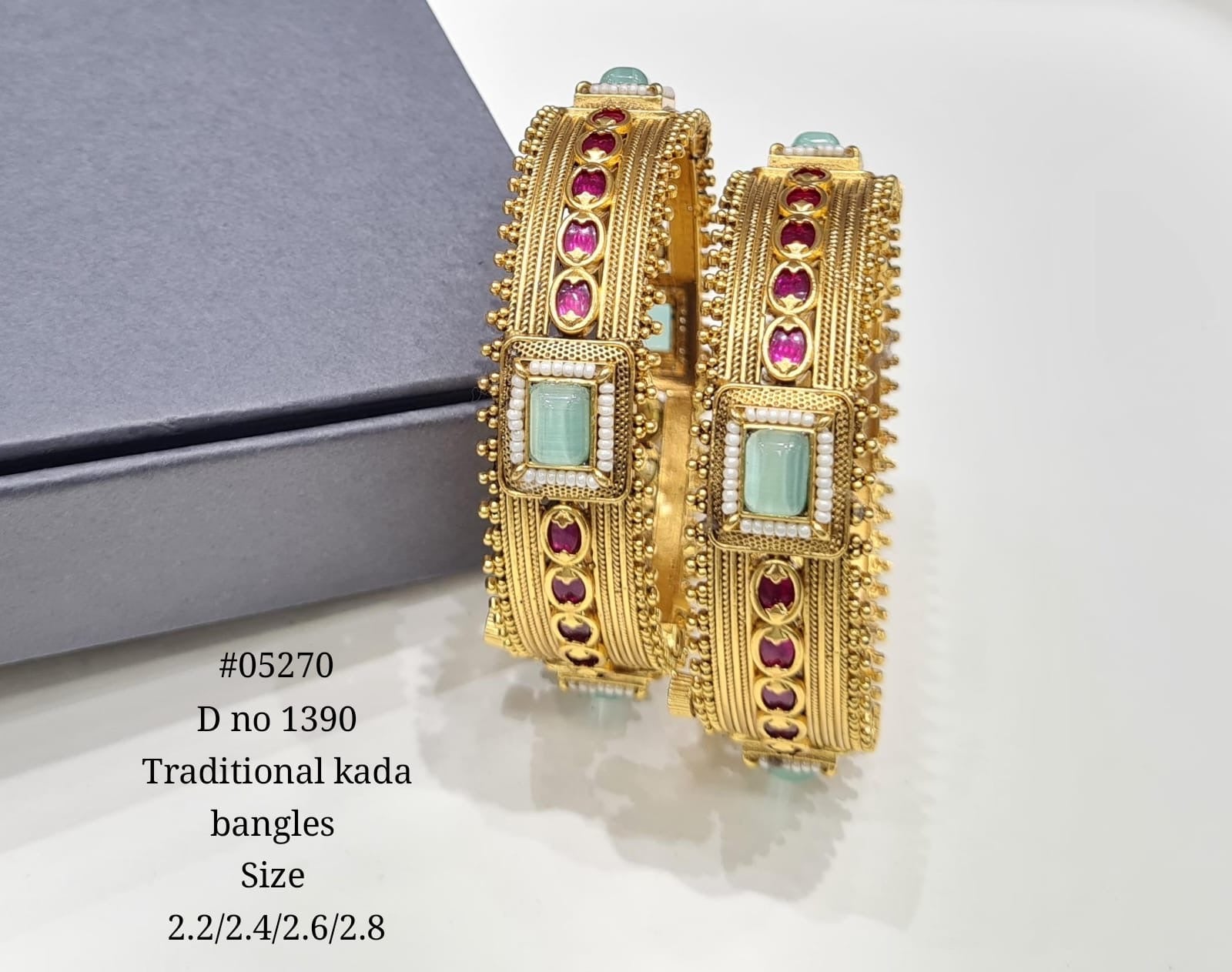 Antique Bangles 05270 - KRISHNA'S SWETA JEWELLERY