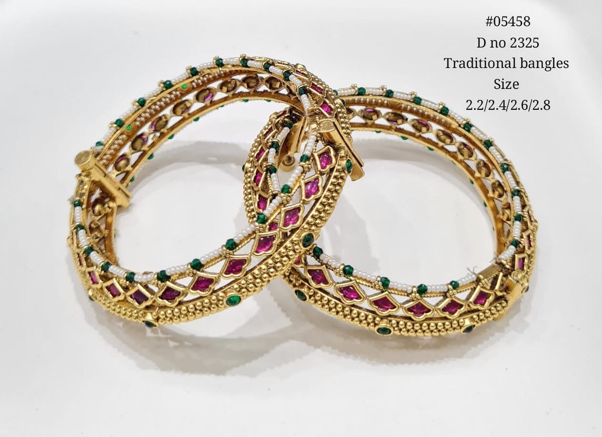 Antique Bangles 05458 - KRISHNA'S SWETA JEWELLERY