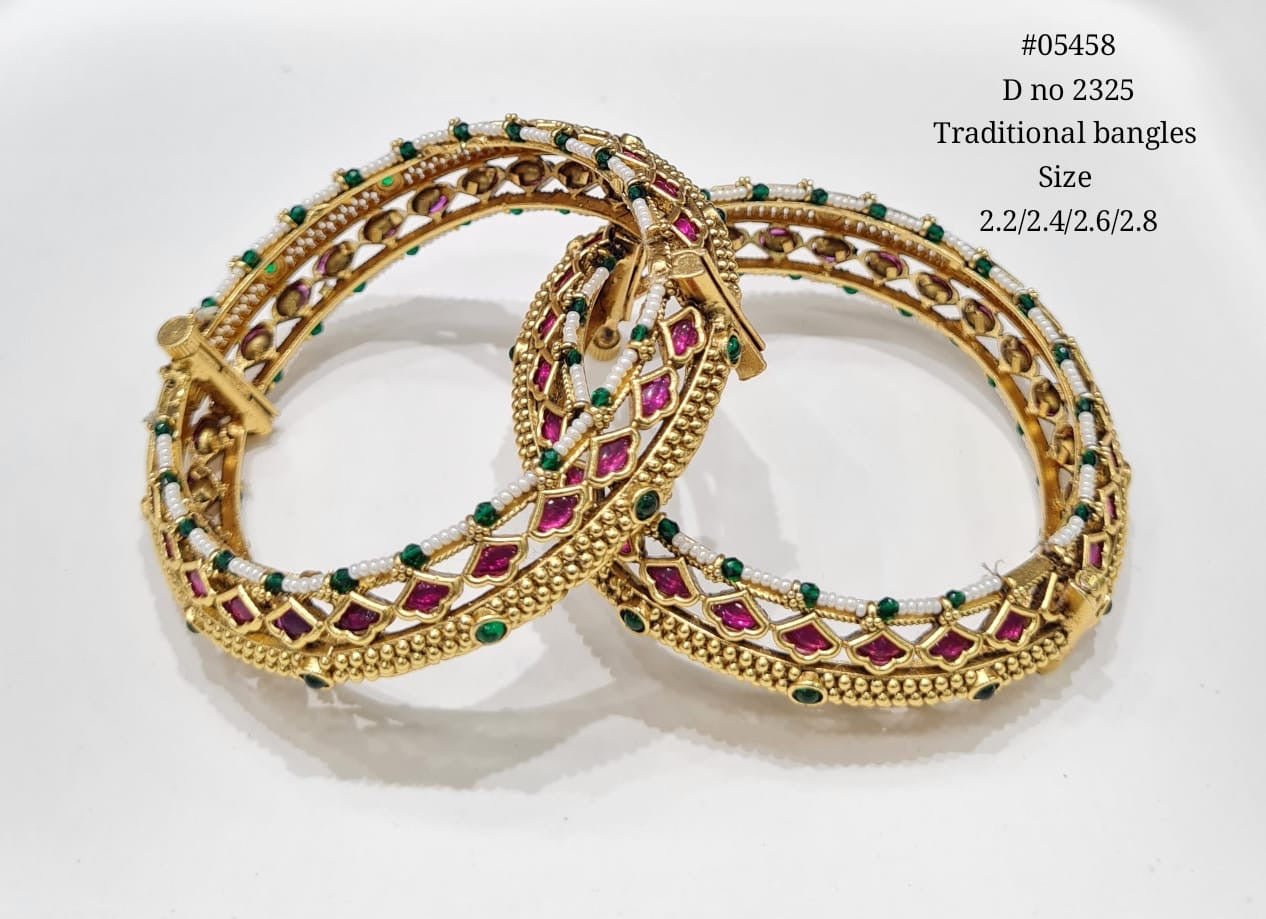 Antique Bangles 05458 - KRISHNA'S SWETA JEWELLERY