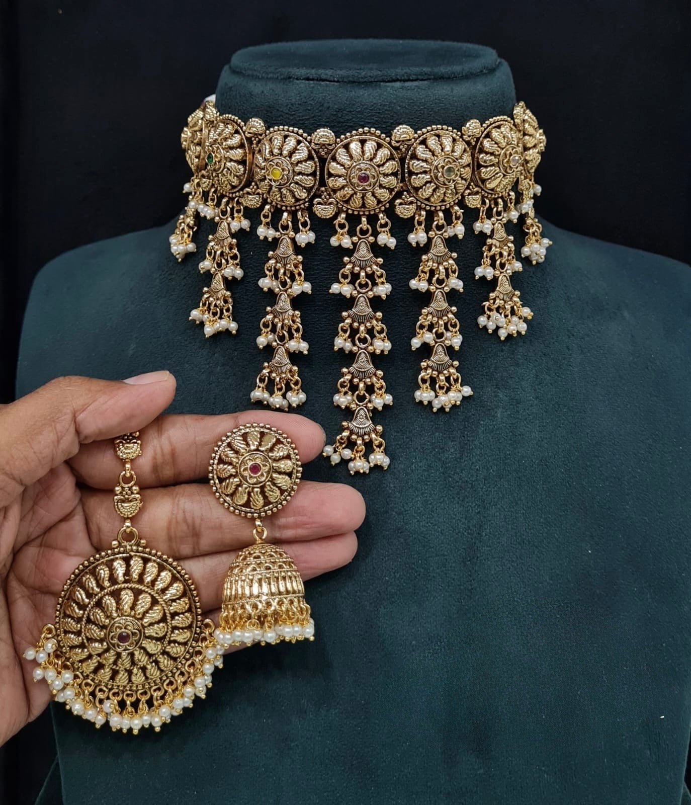 Antique Choker 04629 - KRISHNA'S SWETA JEWELLERY