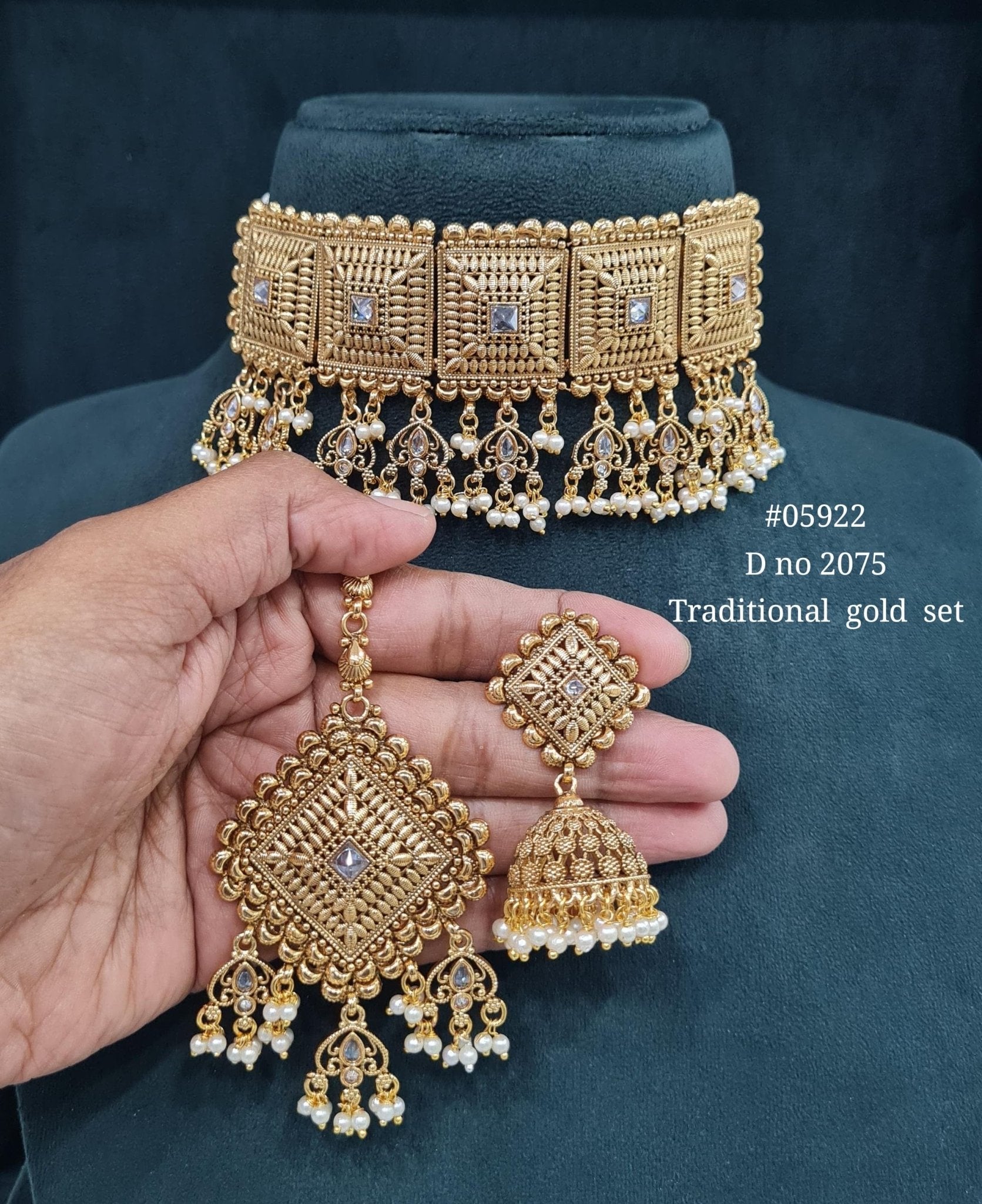 Antique Choker 05922 - KRISHNA'S SWETA JEWELLERY