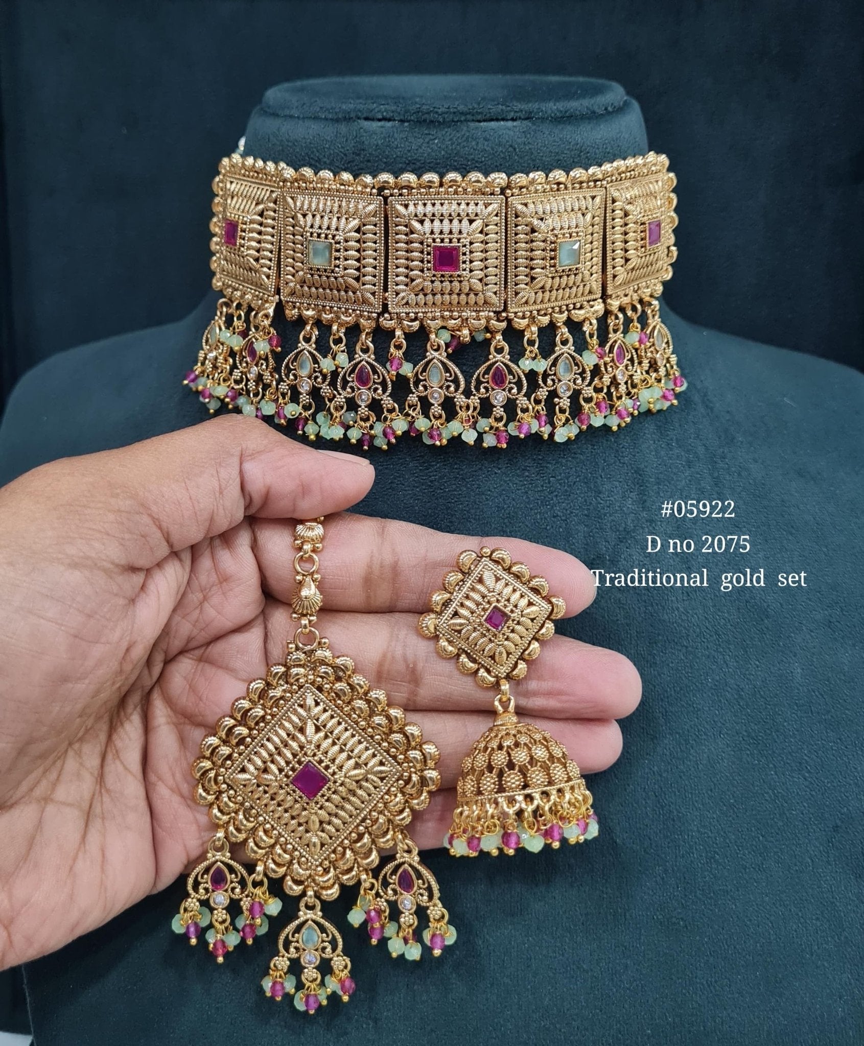 Antique Choker 05922 - KRISHNA'S SWETA JEWELLERY