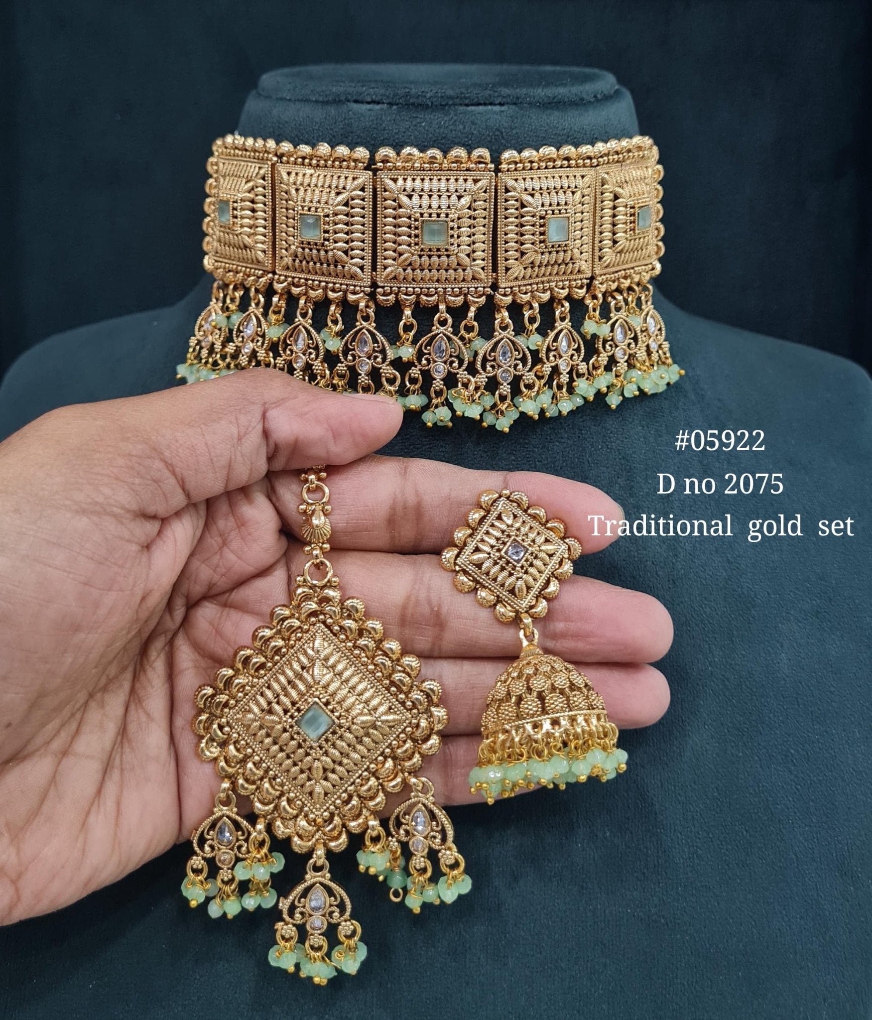 Antique Choker 05922 - KRISHNA'S SWETA JEWELLERY