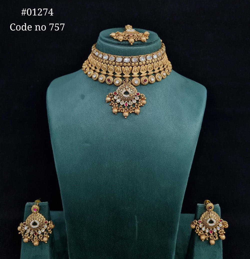 Antique Gold Necklace 01274 - KRISHNA'S SWETA JEWELLERY