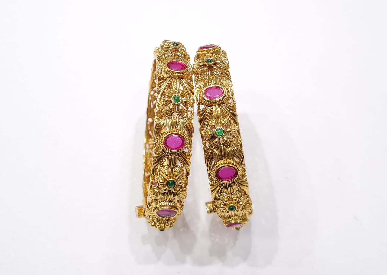 Antique Gold Plated Bangles Ruby Green - KRISHNA'S SWETA JEWELLERY