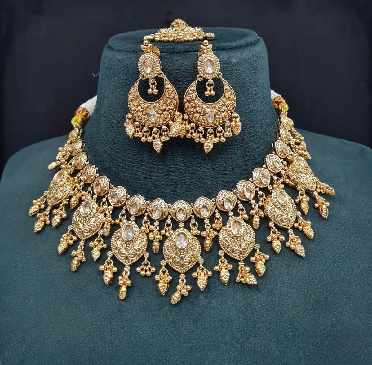 Antique Necklace 09439 - KRISHNA'S SWETA JEWELLERY