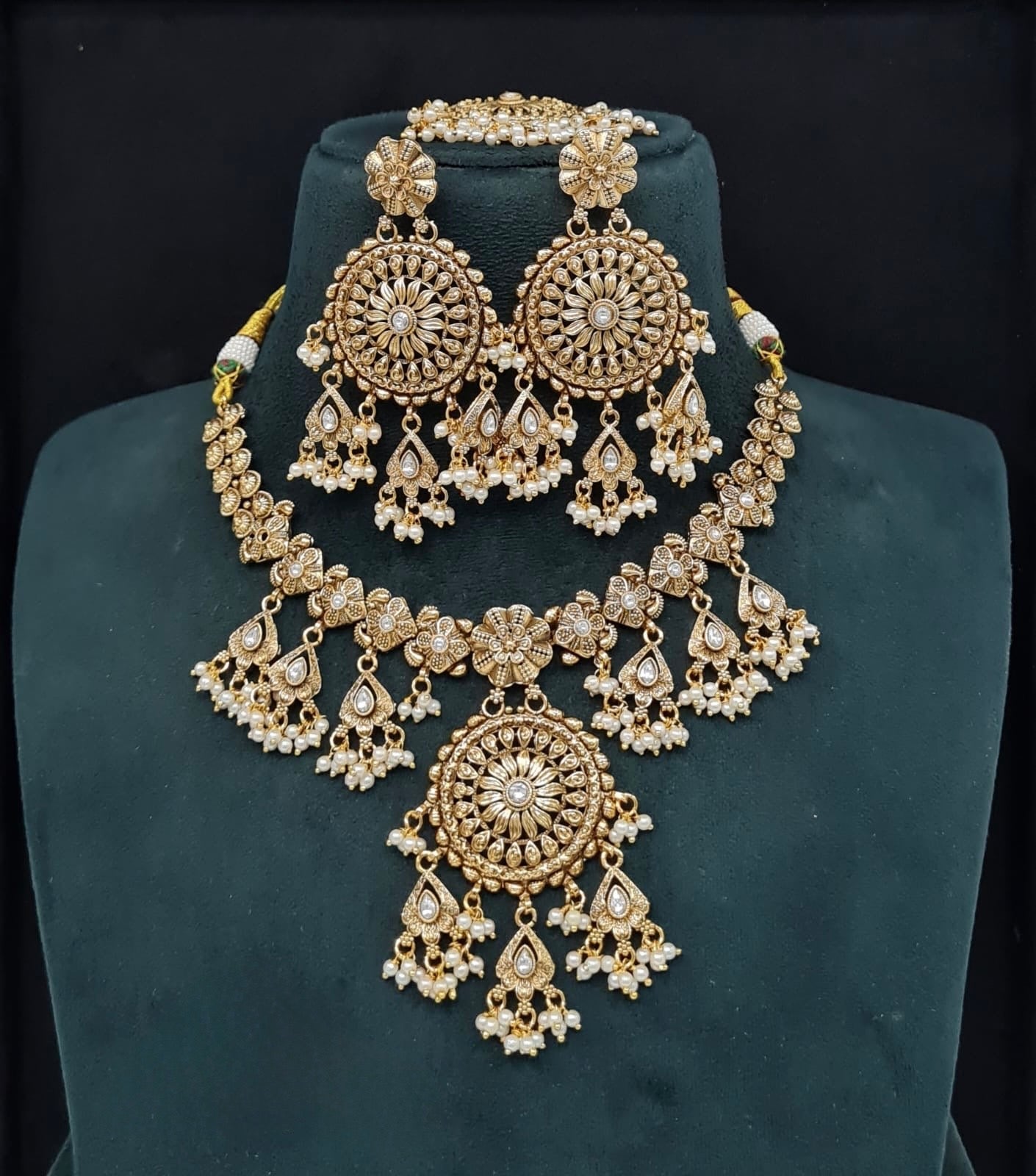 Antique Necklace 10702 - KRISHNA'S SWETA JEWELLERY