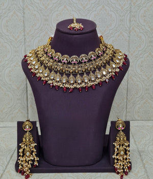 Heritage Necklace 11681