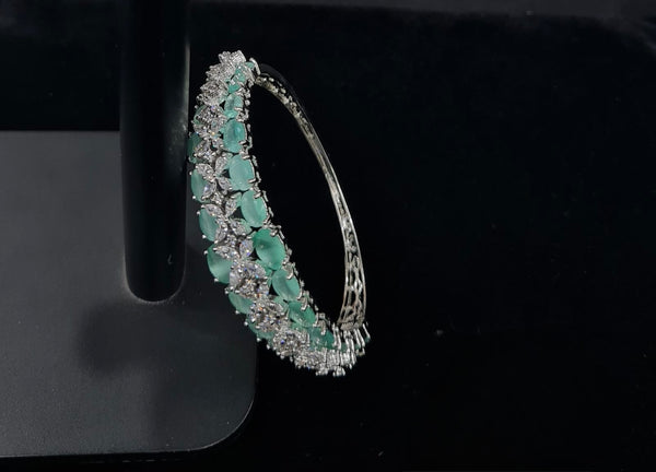 Cz Bracelet 06590