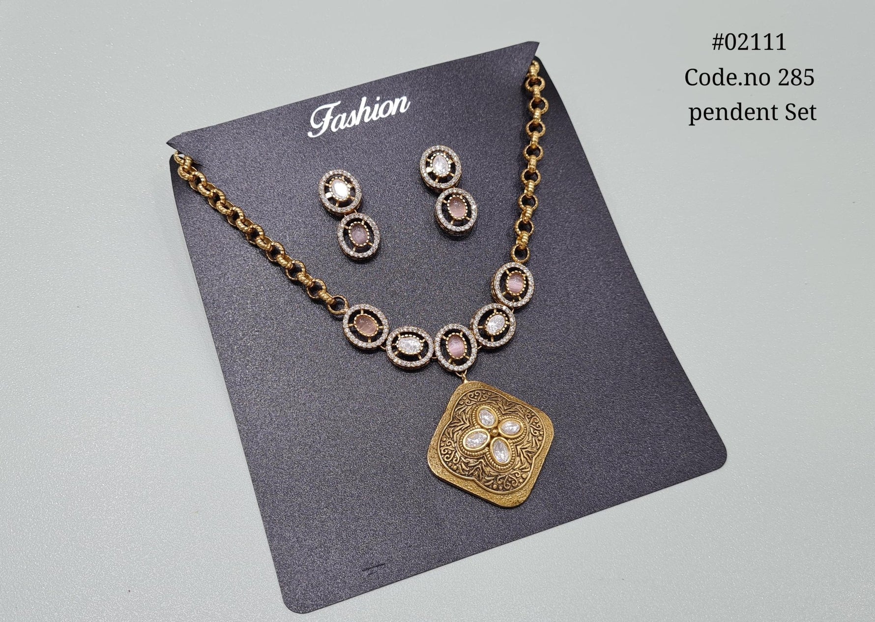 Chain pendant set 02111 - KRISHNA'S SWETA JEWELLERY