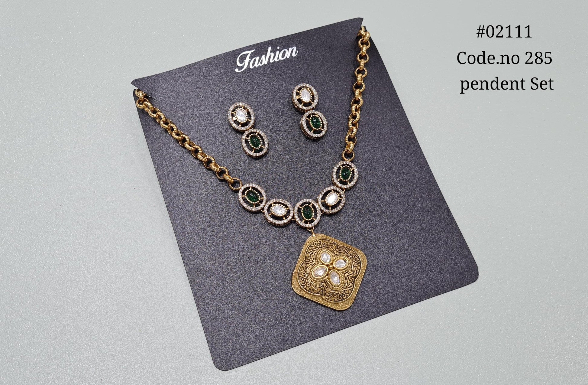 Chain pendant set 02111 - KRISHNA'S SWETA JEWELLERY