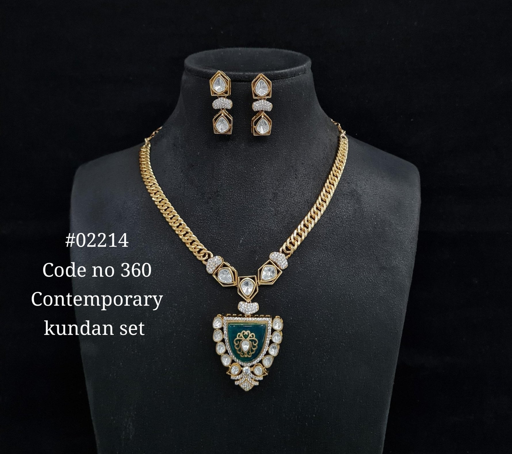 Chain pendant set 02214 - KRISHNA'S SWETA JEWELLERY