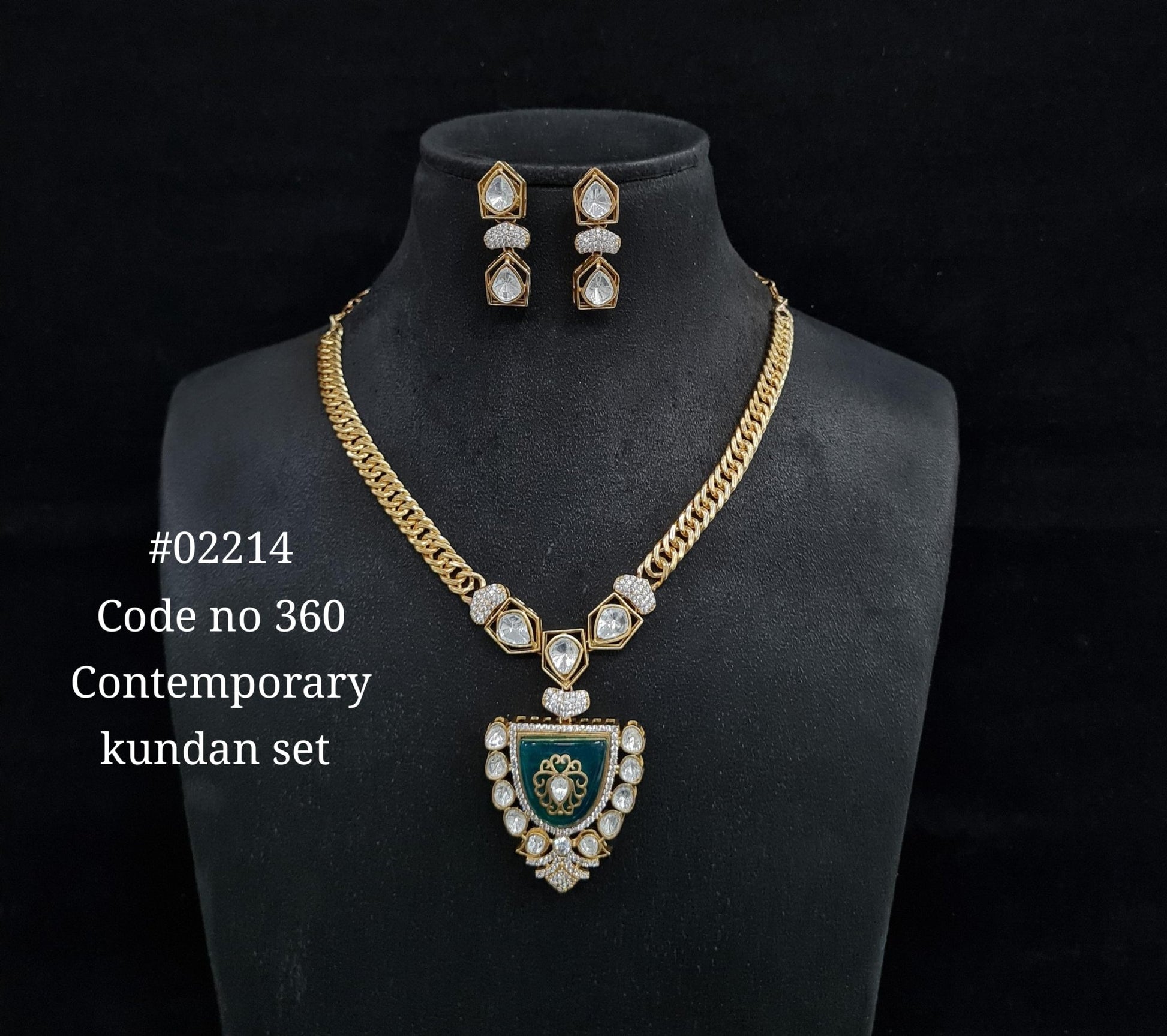 Chain pendant set 02214 - KRISHNA'S SWETA JEWELLERY