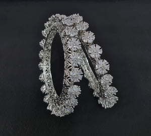Cz Bangles 09702 - KRISHNA'S SWETA JEWELLERY