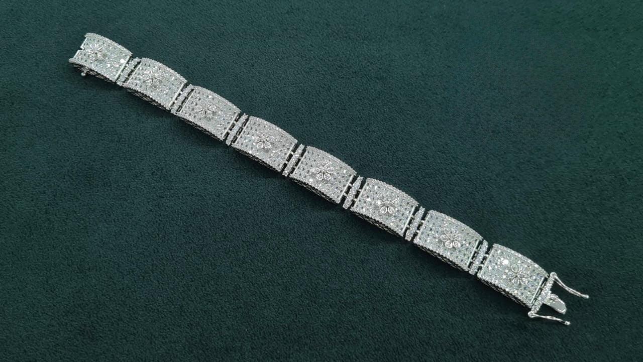 Cz Bracelet 05168 - KRISHNA'S SWETA JEWELLERY