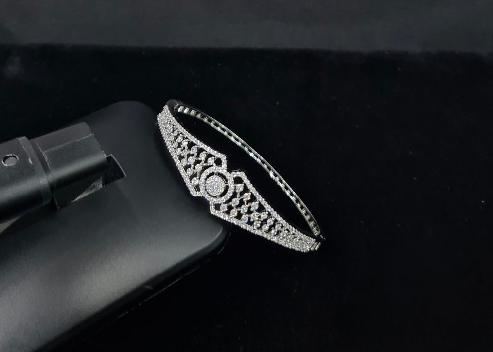 Cz Bracelet 06591 - KRISHNA'S SWETA JEWELLERY