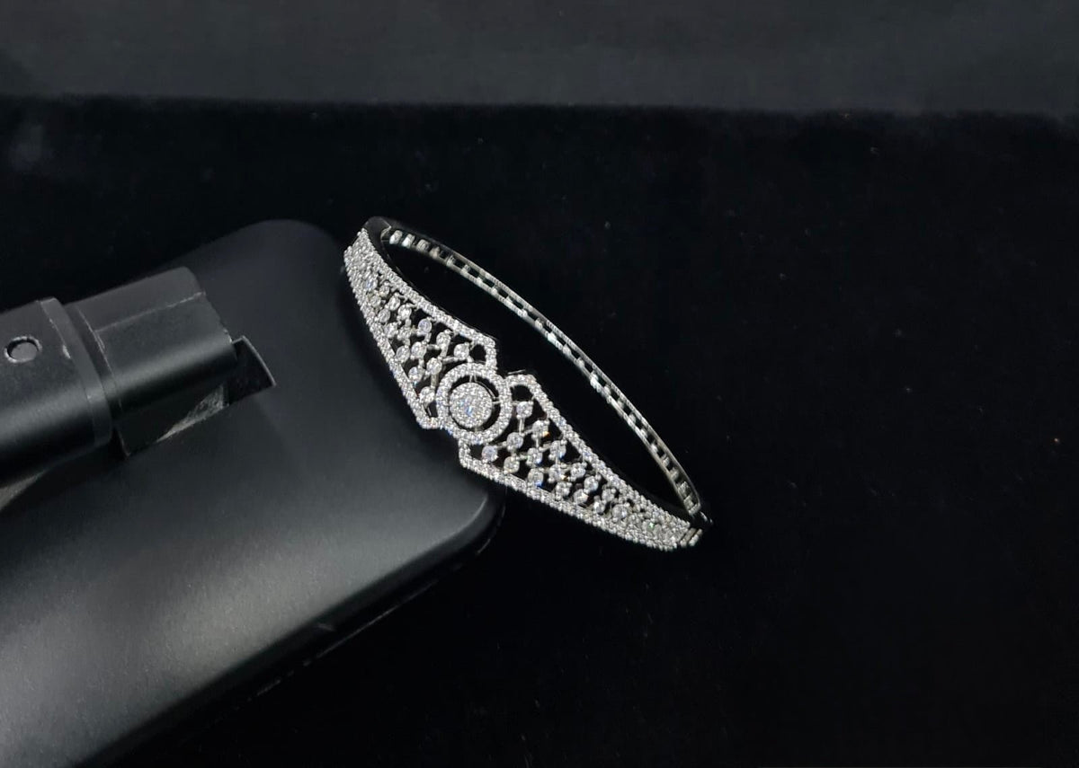 Cz Bracelet 06591 - KRISHNA'S SWETA JEWELLERY