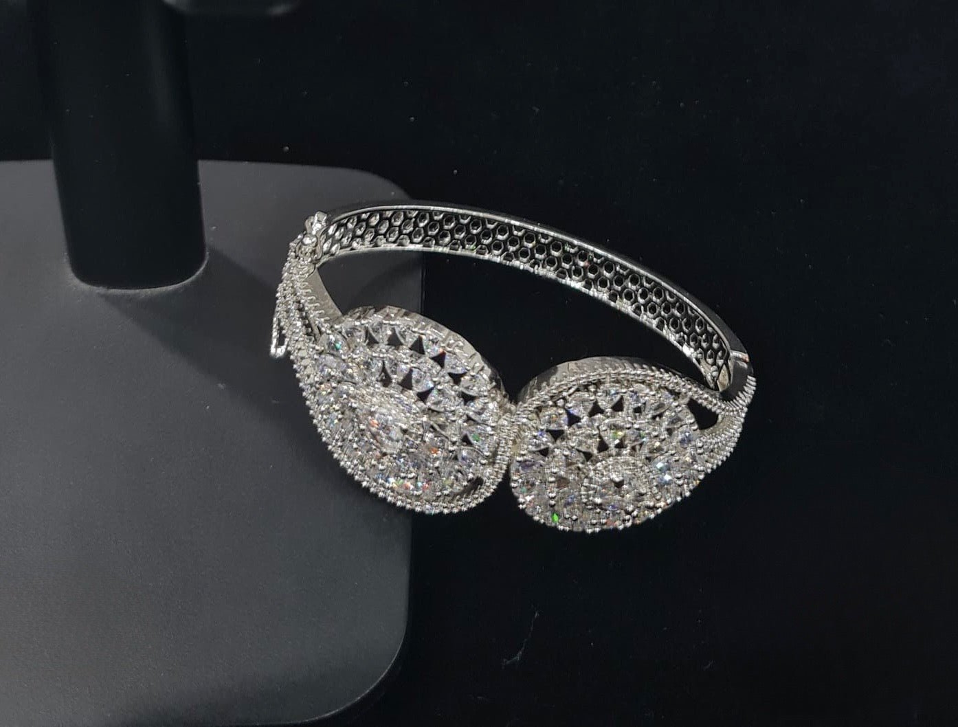Cz Bracelet 06592 - KRISHNA'S SWETA JEWELLERY