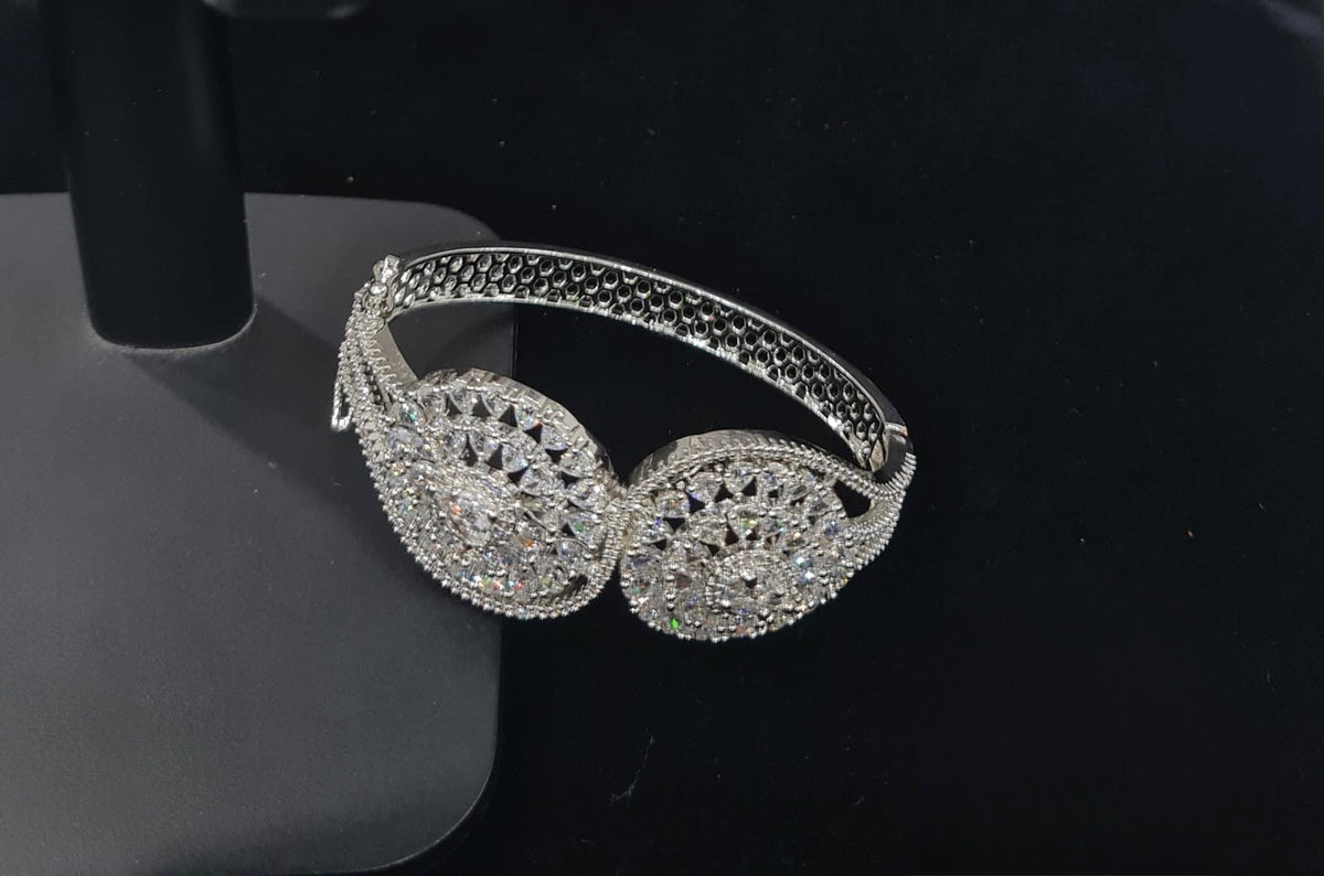 Cz Bracelet 06592 - KRISHNA'S SWETA JEWELLERY