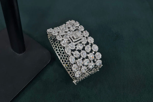 Cz Bracelet 06613 - KRISHNA'S SWETA JEWELLERY