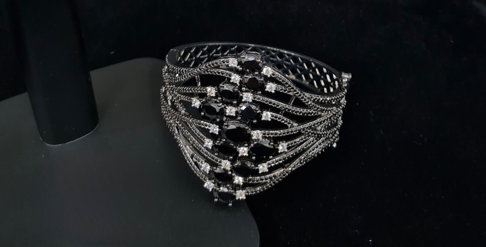 Cz Bracelet 08243 - KRISHNA'S SWETA JEWELLERY