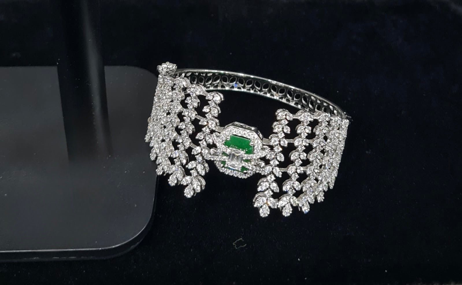 Cz Bracelet 08247 - KRISHNA'S SWETA JEWELLERY