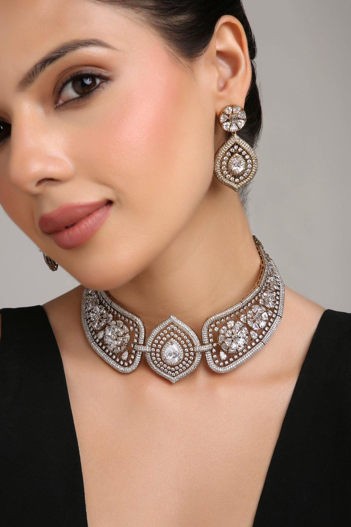 Cz Choker 04544 - KRISHNA'S SWETA JEWELLERY