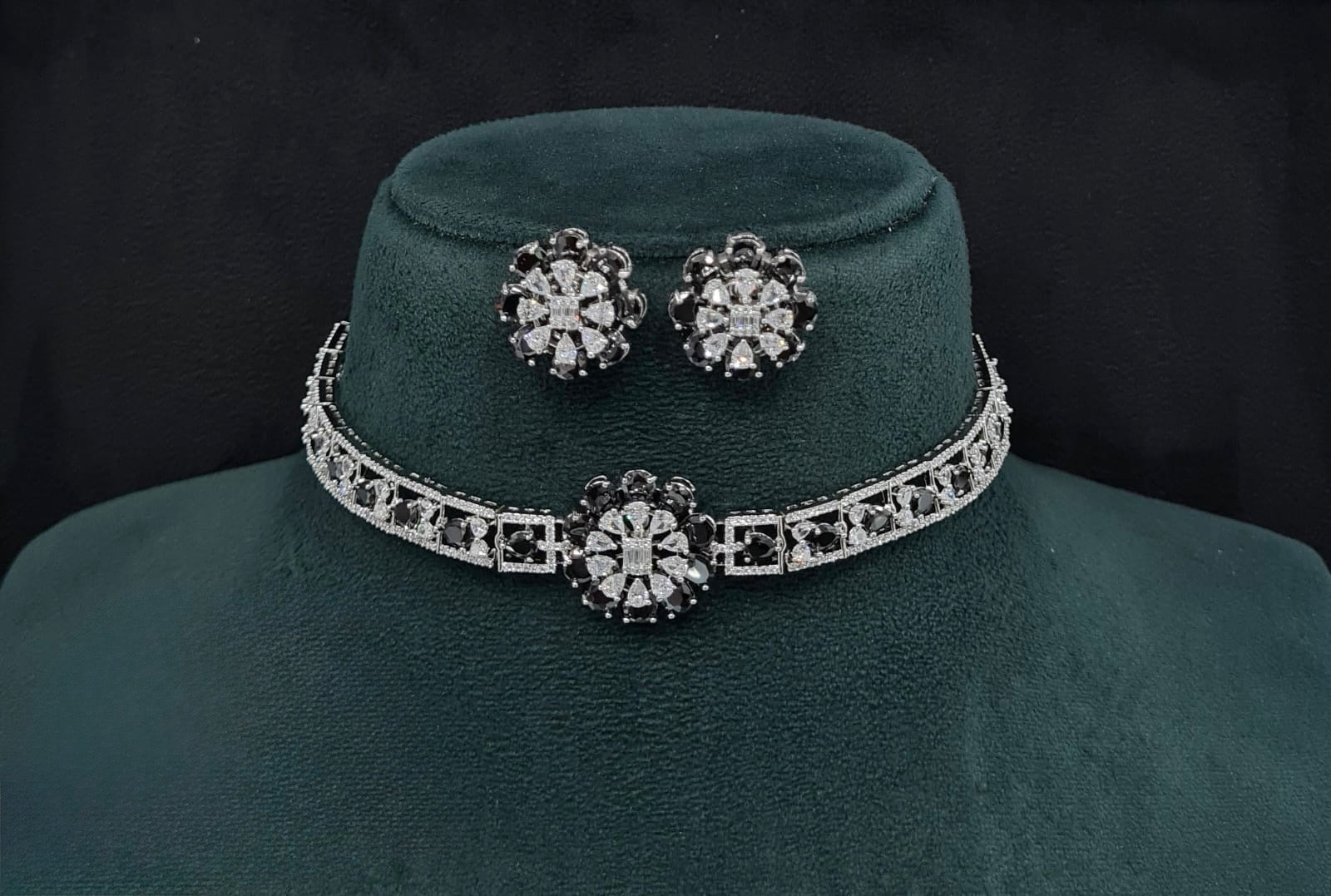 Cz Choker 10093 - KRISHNA'S SWETA JEWELLERY