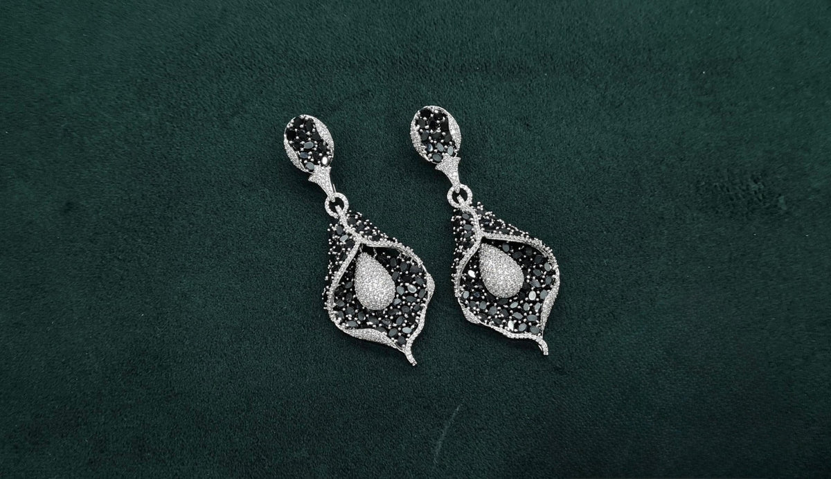 Cz Earrings 08982 - KRISHNA'S SWETA JEWELLERY