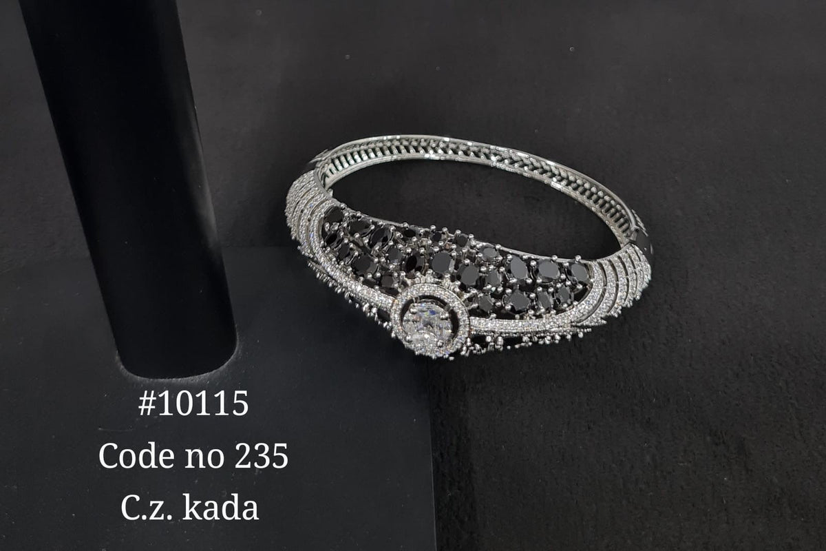 Cz Kada 10115 - KRISHNA'S SWETA JEWELLERY
