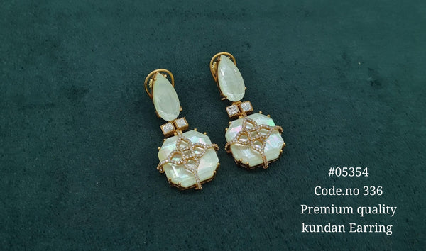 Doublet Earrings 05354 - KRISHNA'S SWETA JEWELLERY