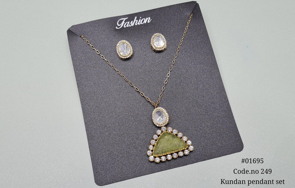 Doublet pendant 01695 - KRISHNA'S SWETA JEWELLERY