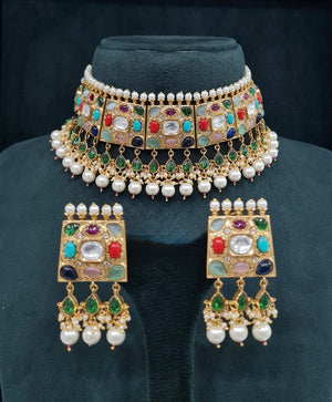 Sabyasachi Choker 05749