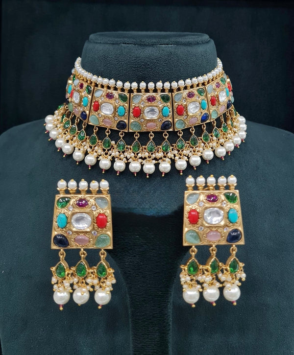 Sabyasachi Choker 05749