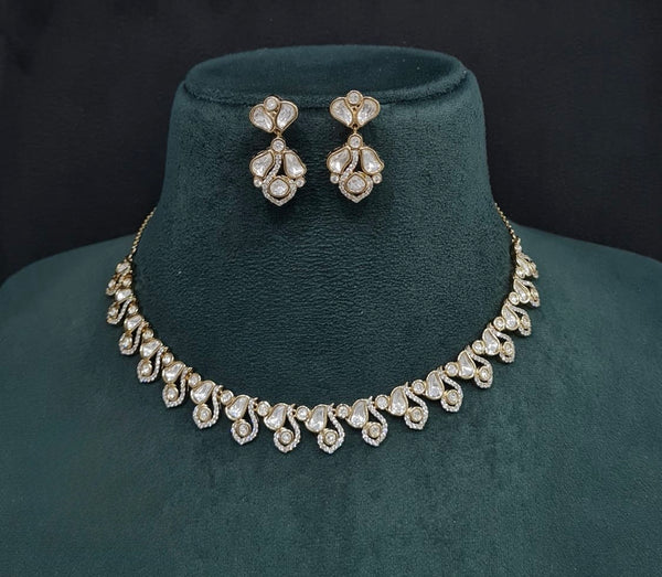 Kundan Necklace 09547