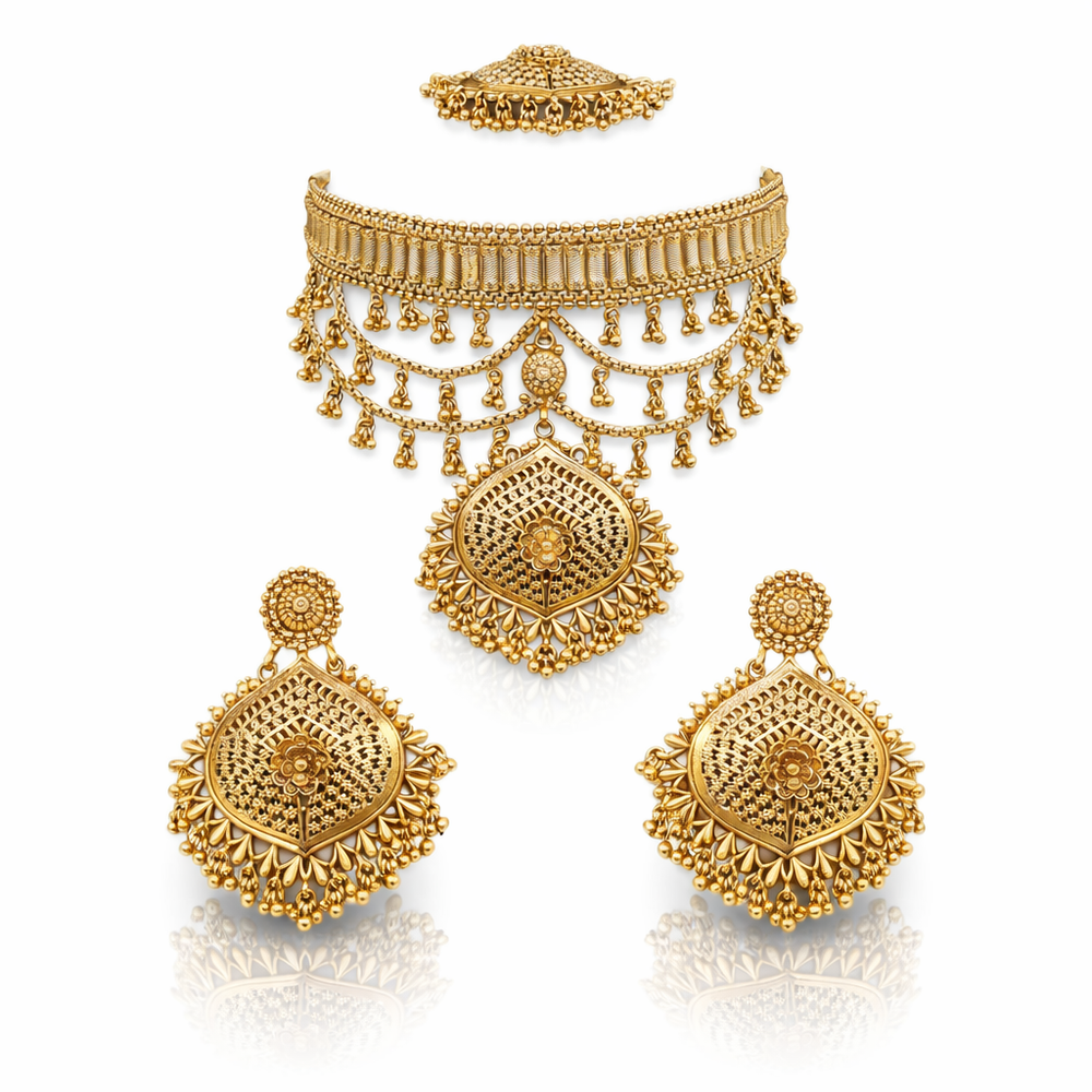 Antique Necklace 09615