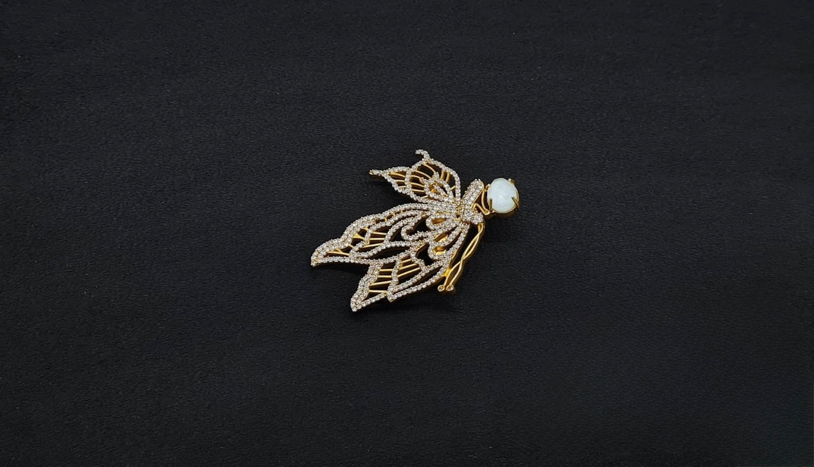 Fancy Brooch 10999 - KRISHNA'S SWETA JEWELLERY