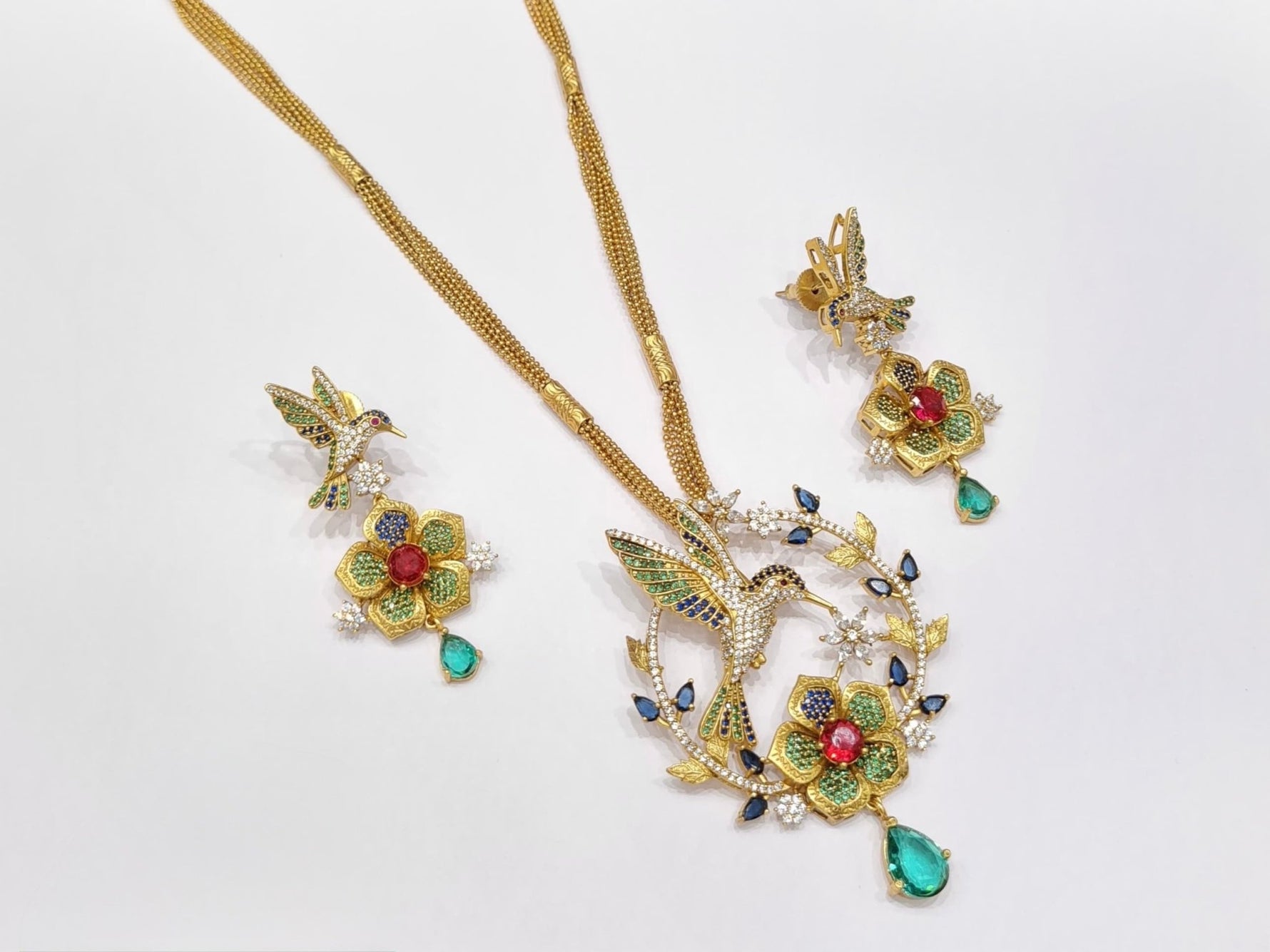 Golden Bloom Pendant 11001 - KRISHNA'S SWETA JEWELLERY