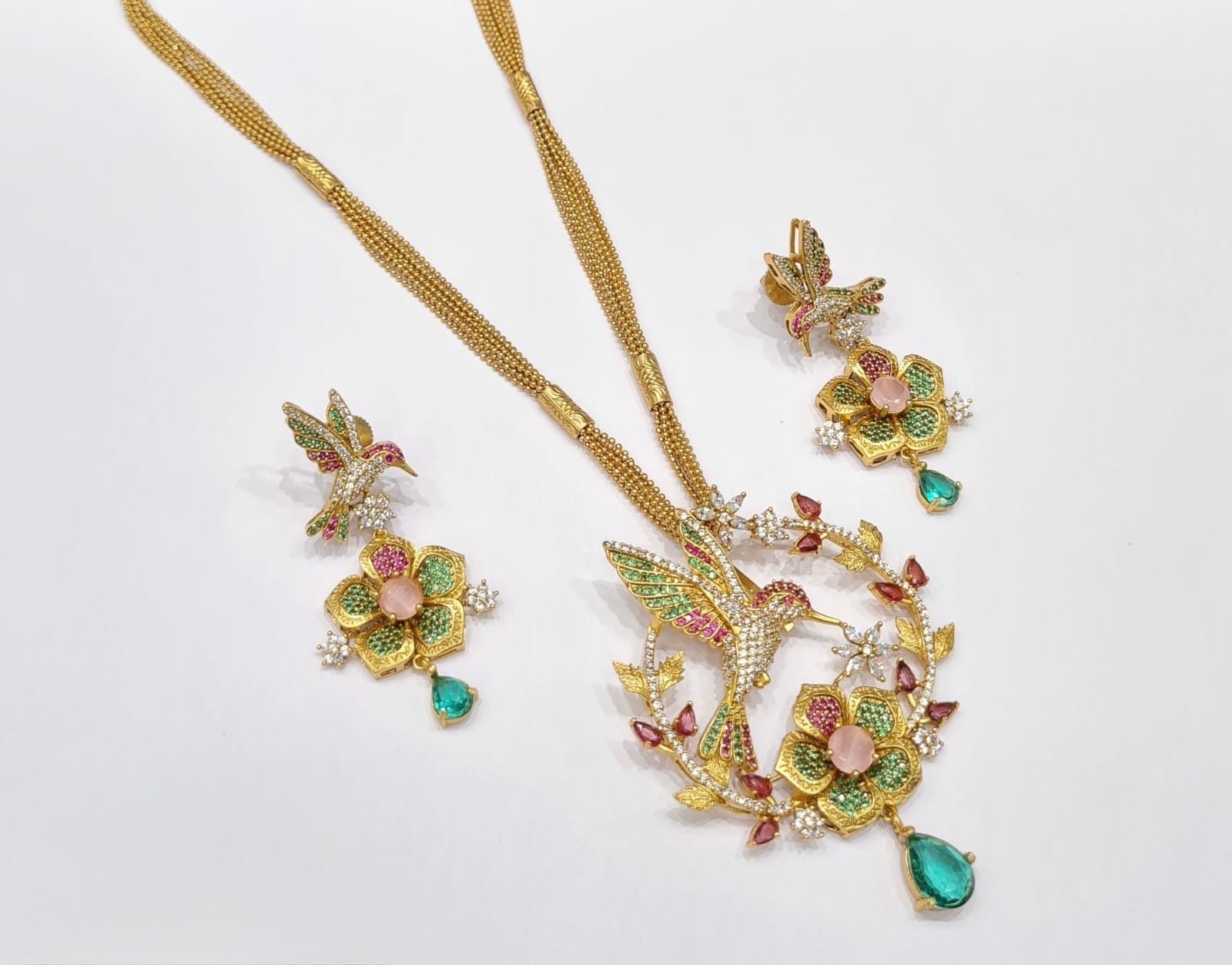 Golden Bloom Pendant 11001 - KRISHNA'S SWETA JEWELLERY