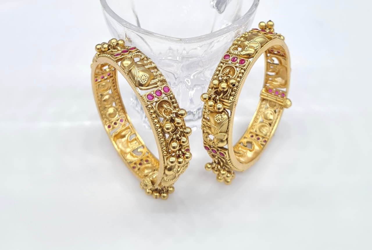 Heritage Bangles 07413 - KRISHNA'S SWETA JEWELLERY