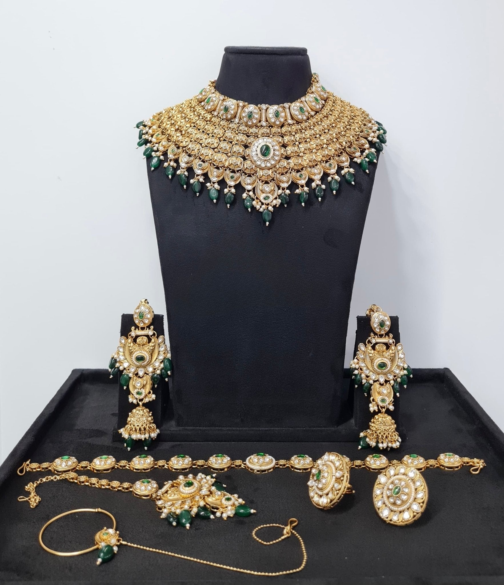 Heritage Bride Set 10686 - KRISHNA'S SWETA JEWELLERY
