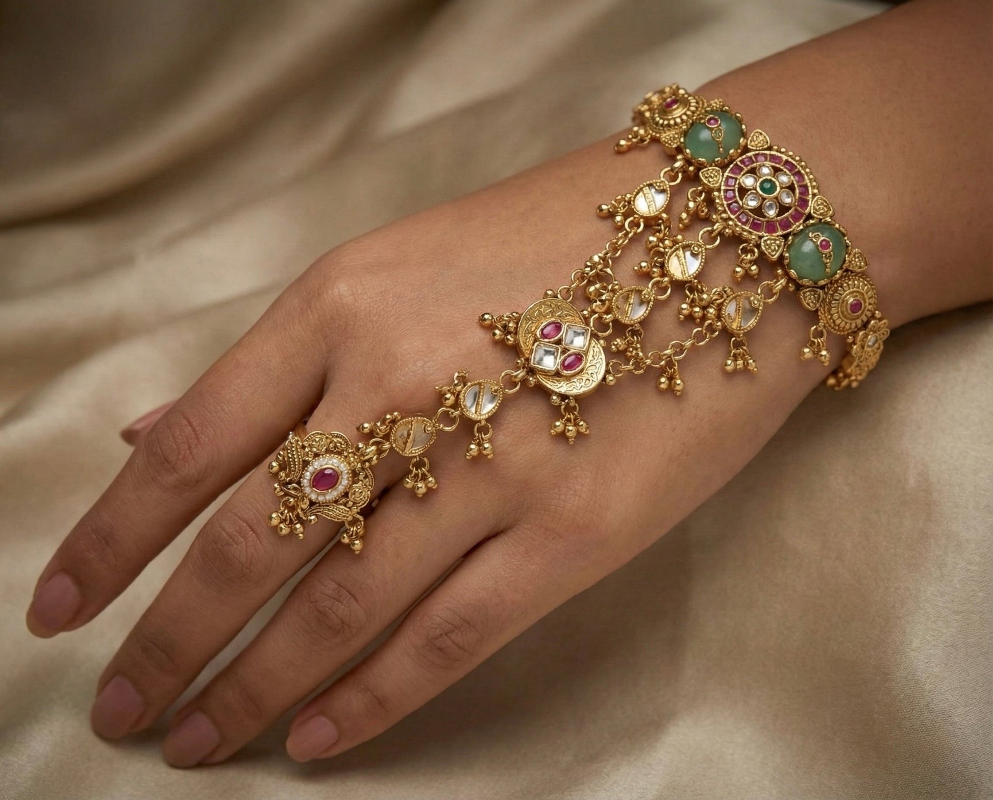 Heritage Hatpan 07082 - KRISHNA'S SWETA JEWELLERY