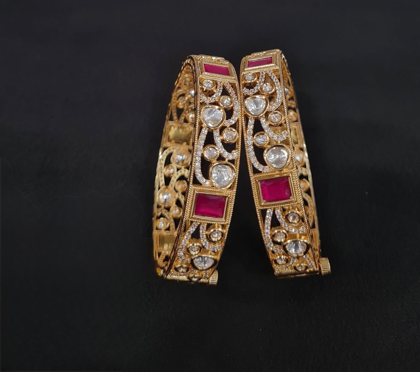 Kundan Bangles 00271 - KRISHNA'S SWETA JEWELLERY