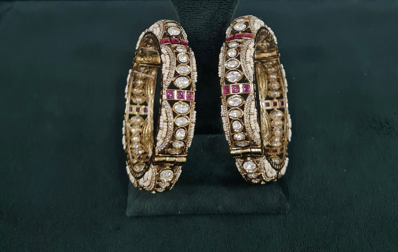 Kundan Bangles 06025 - KRISHNA'S SWETA JEWELLERY